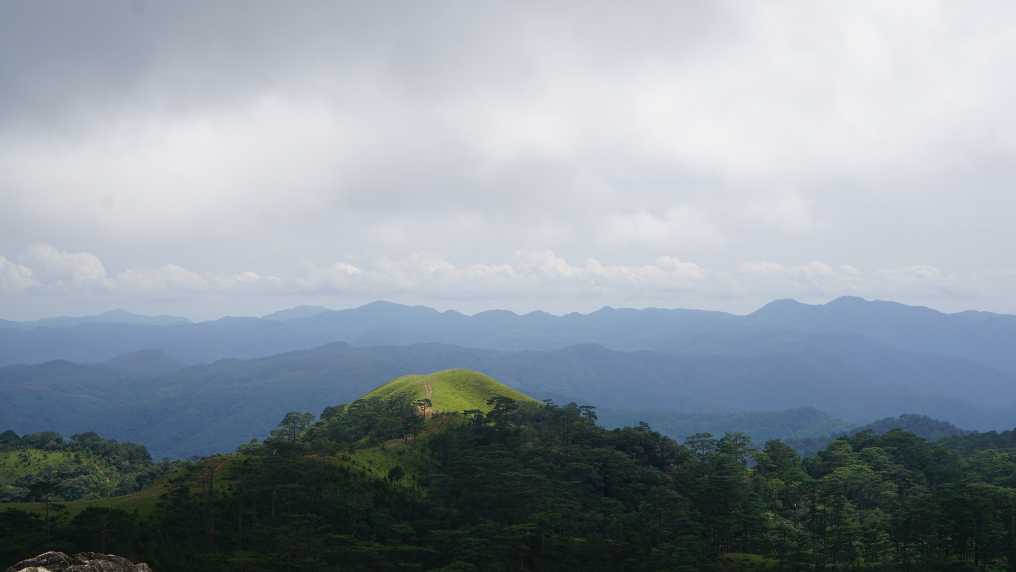 Hiking in Quang Binh Ha Giang's Bac Ha Tour 10 Days